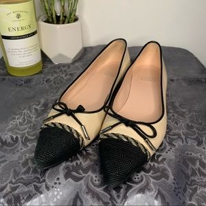 Sparkly pointed toe Flats with a bow